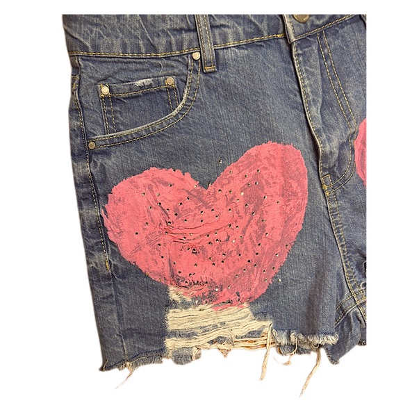 JUDITH MARCH Valentines Be Mine Denim Shorts EUC - Picture 4 of 9